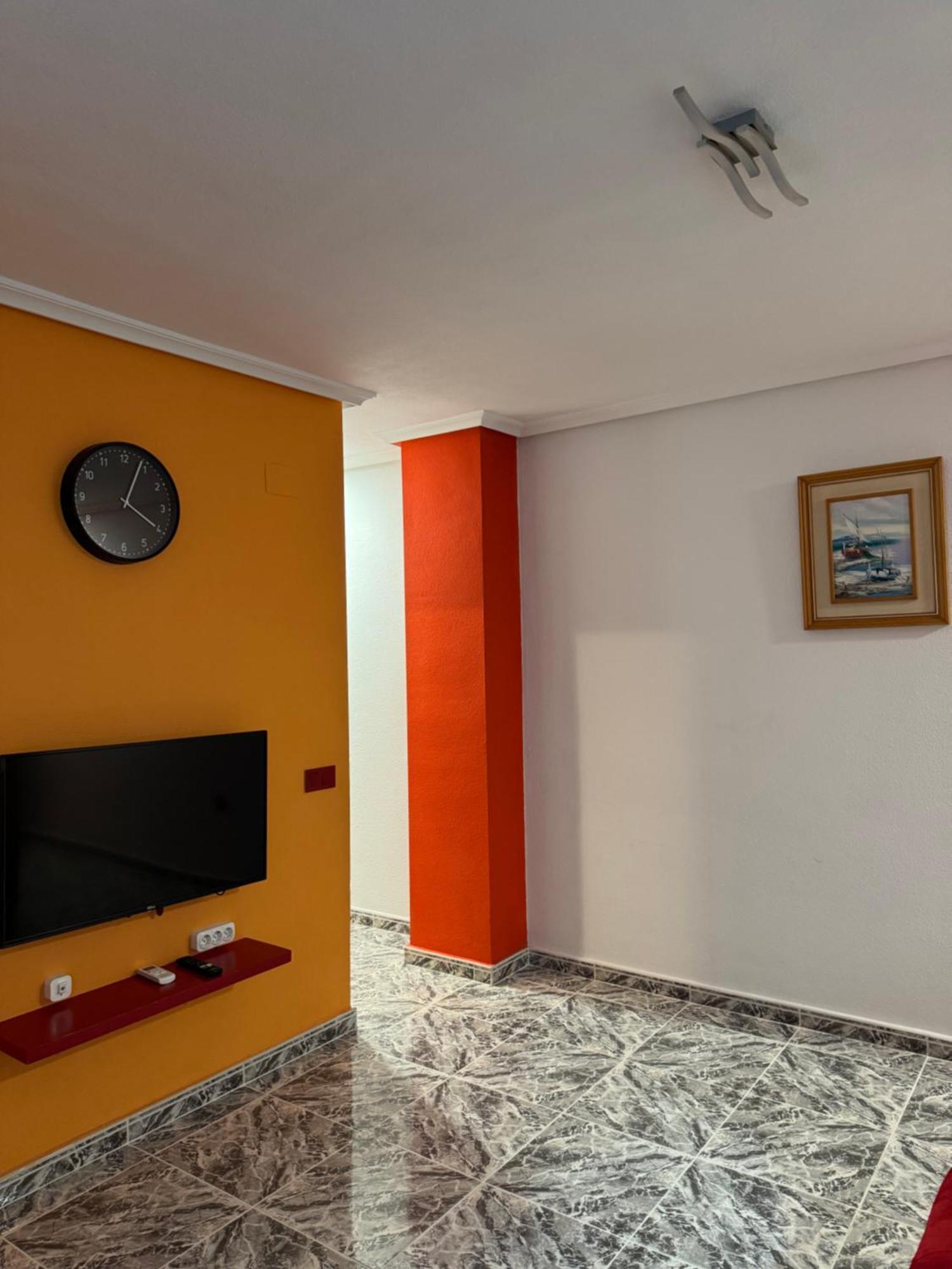 Apatament La Loma Lägenhet Torrevieja Exteriör bild