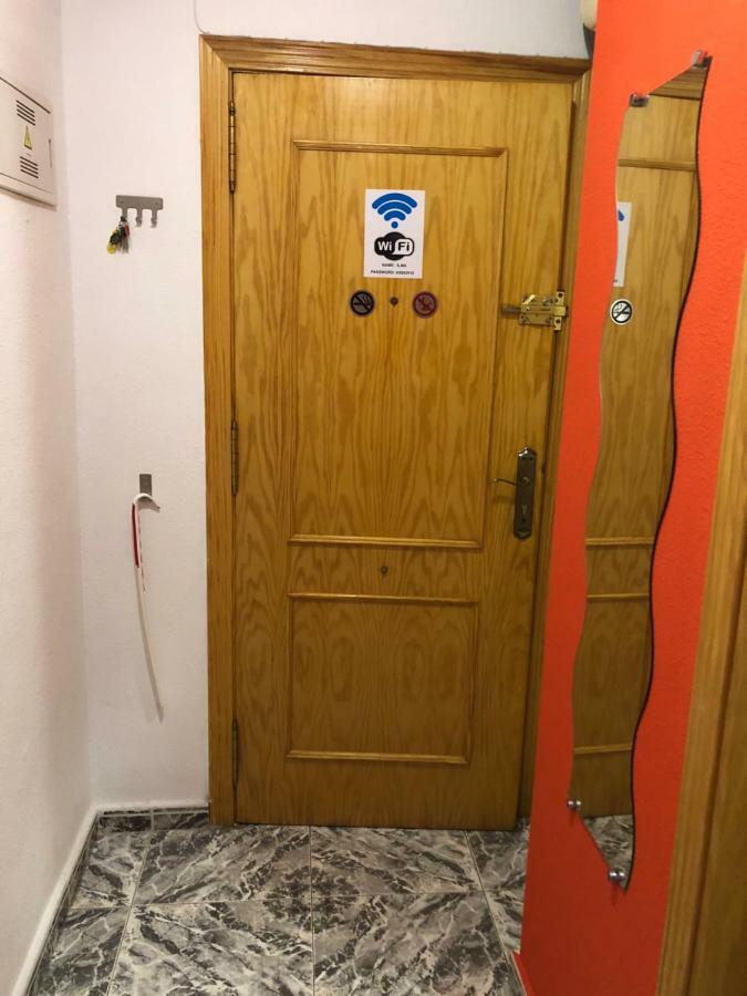 Apatament La Loma Lägenhet Torrevieja Exteriör bild