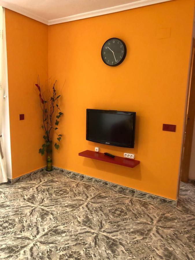 Apatament La Loma Lägenhet Torrevieja Exteriör bild